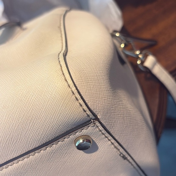 Kate Spade  Pink Satchel Crossbody bag  Saffiano leather  light pink Silvertone - Picture 17 of 17